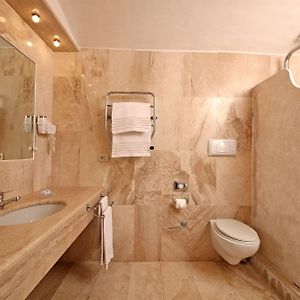 Camera comfort con letto king size